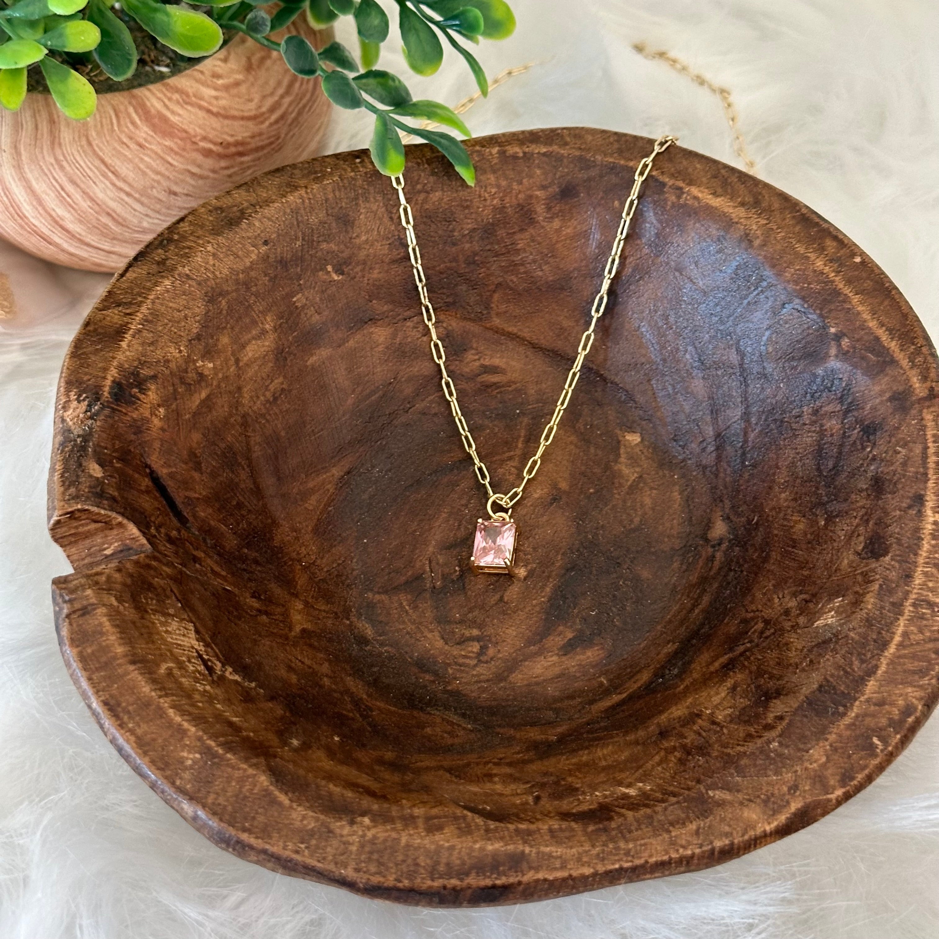 Naszyjnik Wisór Szmaragdowy Szlif