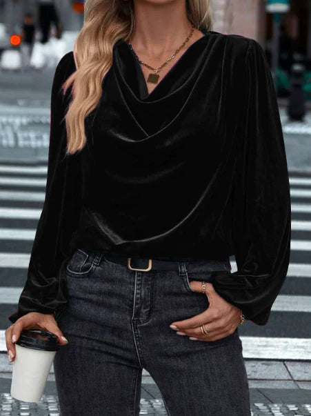 Ilyana – Aksamitna bluzka z długim rękawem i drapowanym kołnierzem
